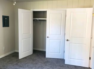 239 W Olive St, Republic, MO 65738