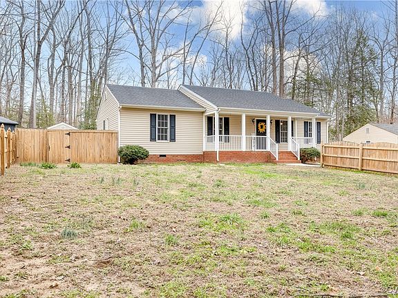 3rd image of 5990 Quinton Estates Dr