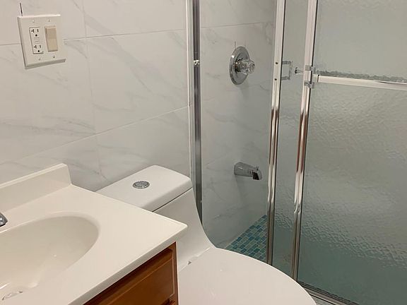 3rd image of 8659 17th Ave #2F