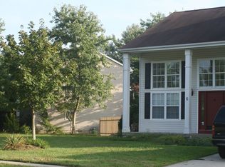 6 Arbor Dr, Dover, DE 19904