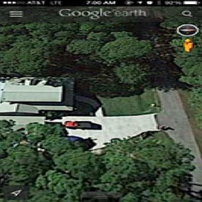3rd image of 905 La Mothe Pl