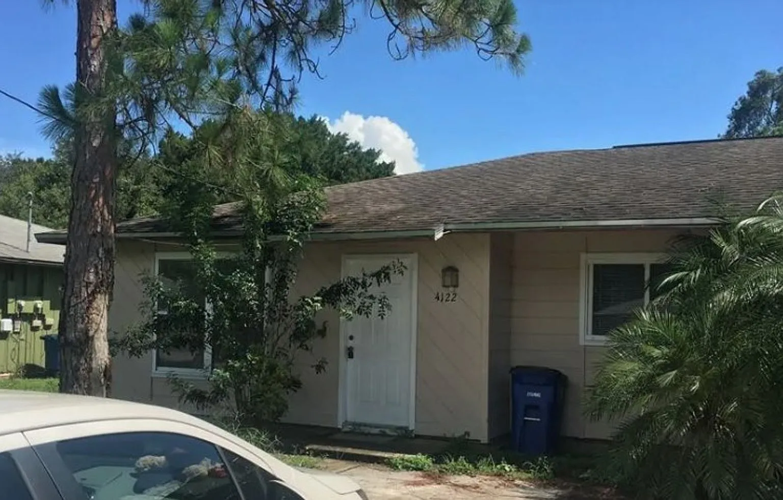 **Ask About The Two Weeks Free North Fort Myers 3 Bedrooms\2 Baths Ready For A Long Term Tenant *... — Photo 2