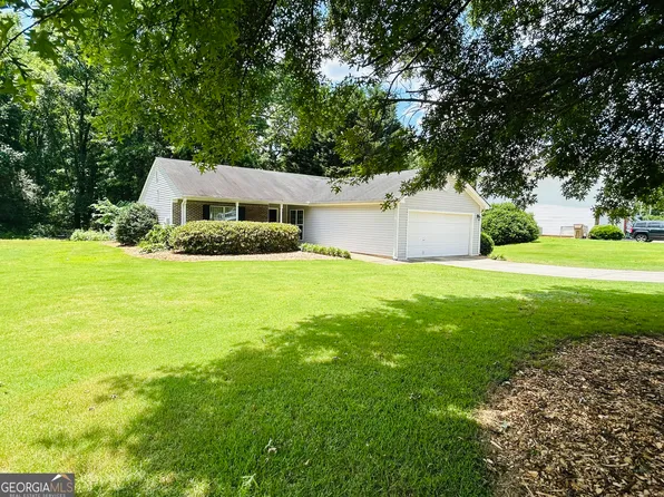 515 Pin Oak Dr, Bethlehem, GA 30620