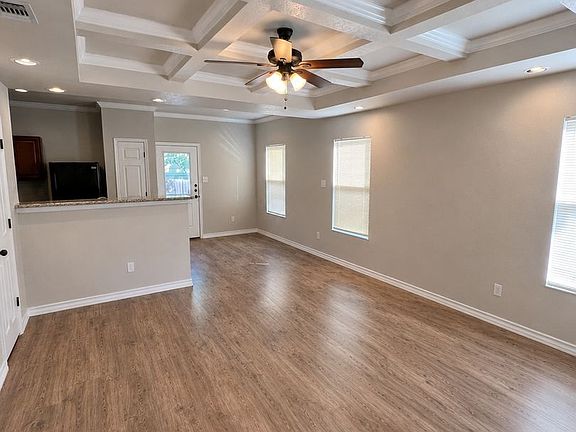 2nd image of 5016 Flipper Dr