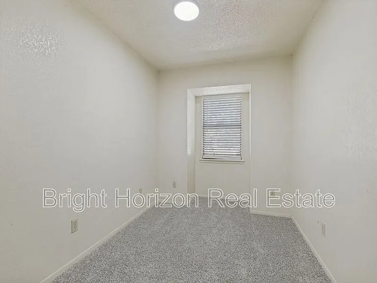 1408 Arvel Cir #C — Photo 10