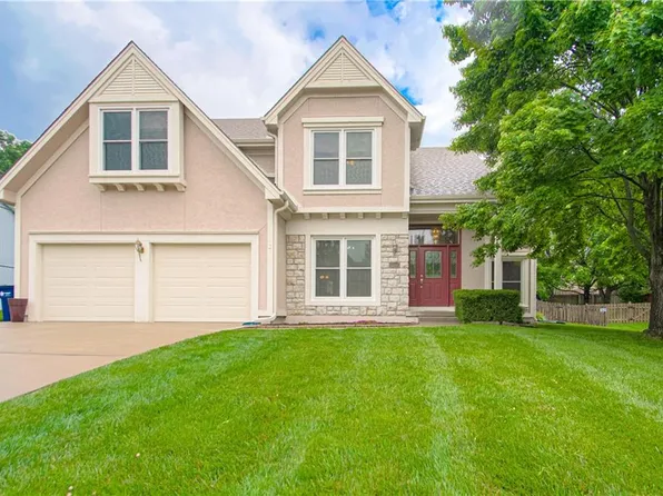 1312 Hillary Dr, Liberty, MO 64068