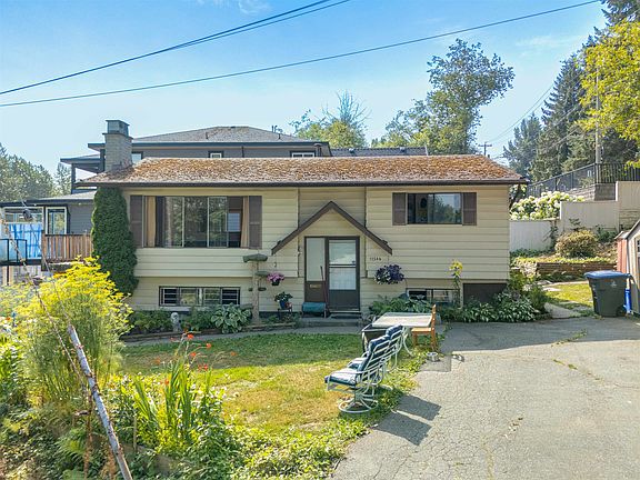 2nd image of 11546 Surrey Rd