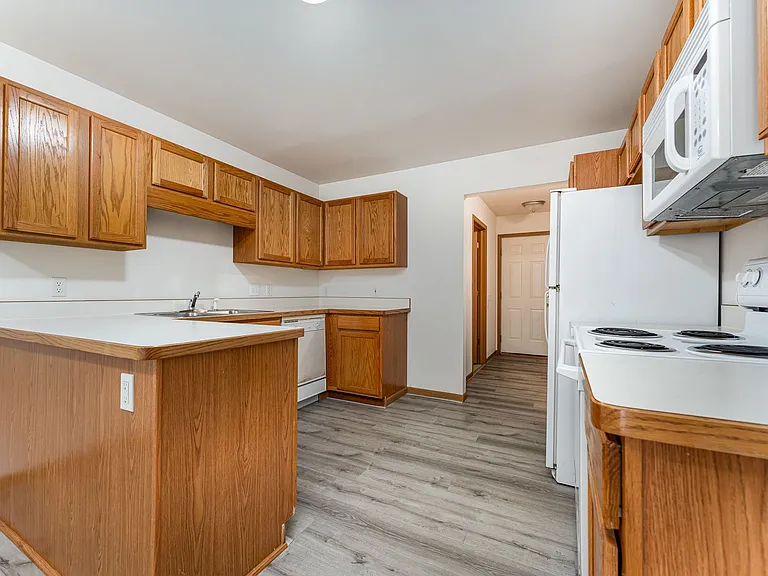 1505 Colorado St — Photo 2
