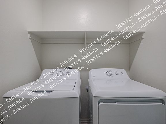 4th image of 32395 N Newby Dr