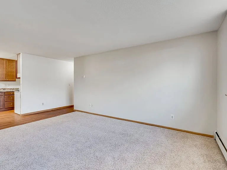 Welcome to Central Lakes of Uptown, where spacious interiors and modern finishes create a perfect backdrop for your lifestyle. Enjoy the convenience of nearby amenities and vibrant community living. Schedule your viewing today to find your new home!