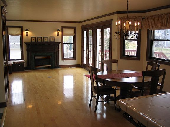 Dining area & family room