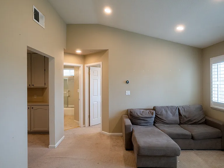 4241 Remora Dr — Photo 16
