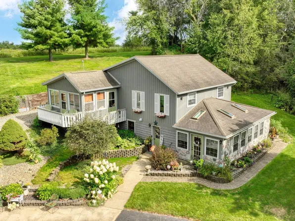 6443 Beecher Rd, Clayton, MI 49235