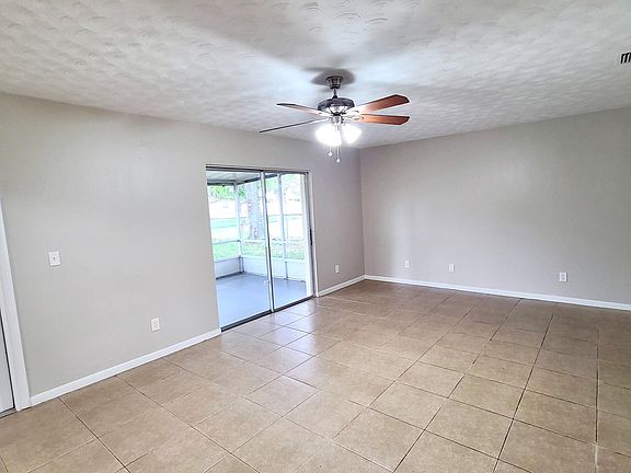 576 SE Greenway Ter, Port Saint Lucie, FL 34983 | MLS #RX-10966026 | Zillow