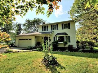 5760 Erhart Rd, Medina, OH 44256