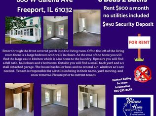 880 W Galena Ave, Freeport, IL 61032