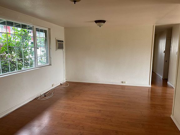 3rd image of 496 Liholiho St