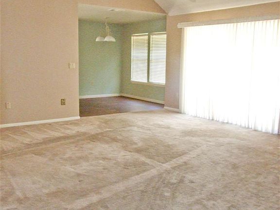 5th image of 4335 Wendover Ct