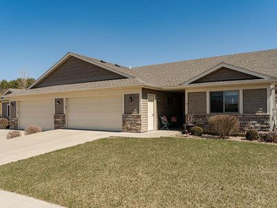 5316 Southwood Dr SW, Rochester, MN, 55902