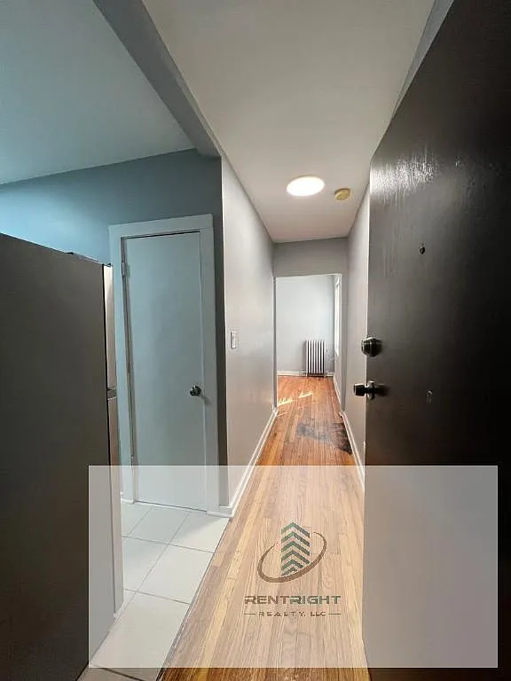 1 bed, 1.0 bath, 675 sqft, $1,250 — Photo 2
