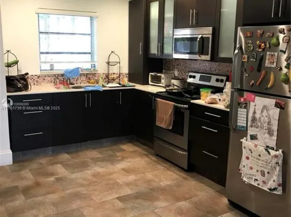 7344 SW 82nd St APT C113, Miami, FL 33143