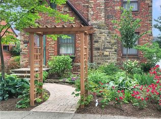3464 Tuttle Ave, Cleveland, OH 44111