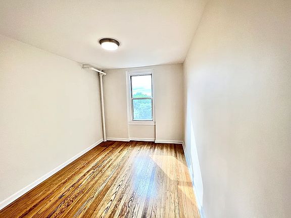 2nd image of 3447 90th St APT H53