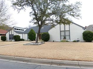 621 Portofino Dr, Arlington, TX 76012