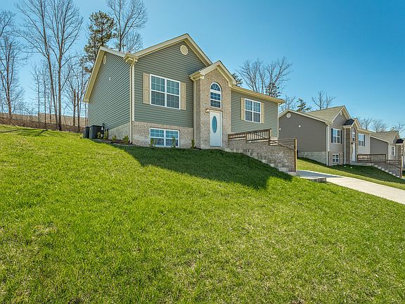 3rd image of 2021 Short Leaf Ln #91