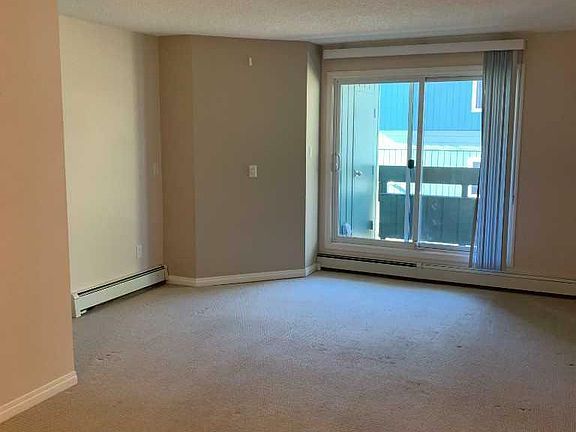 4th image of 3207-315 Southampton Dr SW #3207