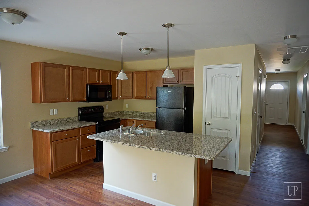 Flats at Fairview — Photo 2
