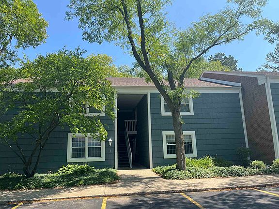 2nd image of 6104 Brynwood Dr