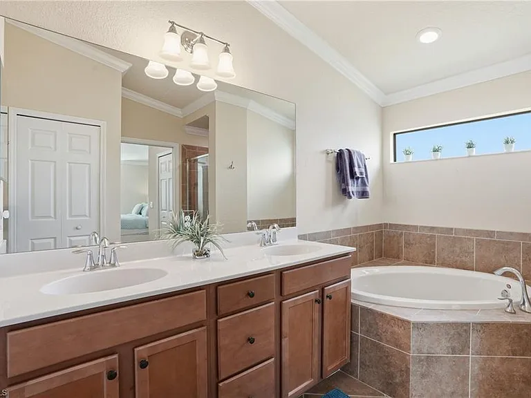 9528 Avellino Way #2521 — Photo 13
