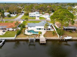 5321 Dover St NE, Saint Petersburg, FL 33703