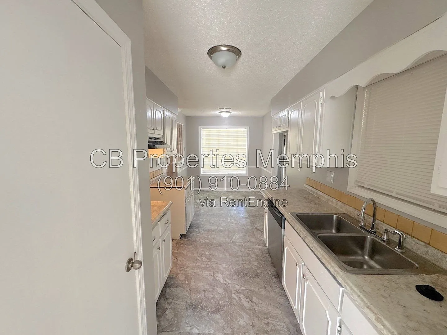3 bed, 2.0 bath, 1563 sqft, $1,695 — Photo 2