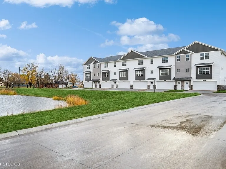 Rookwood Commons — Photo 46
