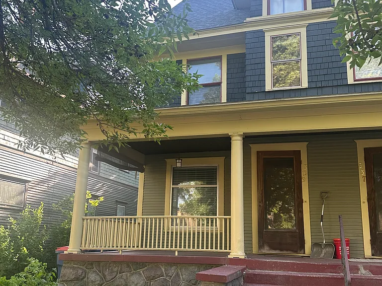 339 Eastern Ave SE — Photo 19