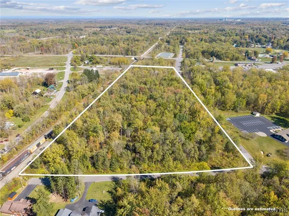 Monahan Pl #8, Oneida, NY 13421