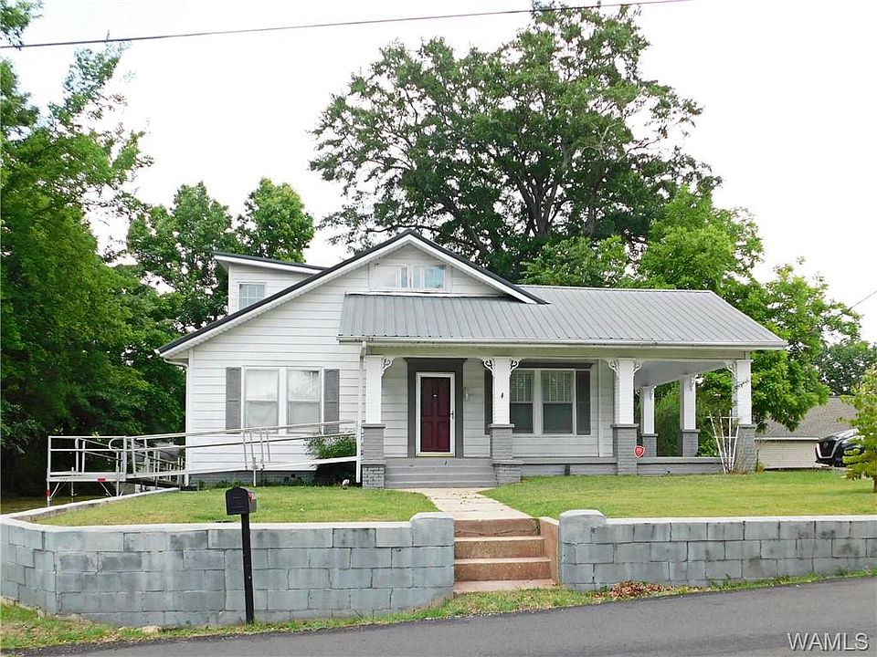 1st image of 2704 39th St