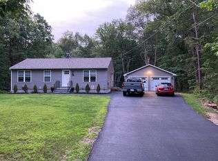 19 Clear Brook Xing, Kennebunk, ME 04043