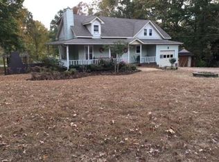 113 Dell Vista Way, Burns, TN 37029