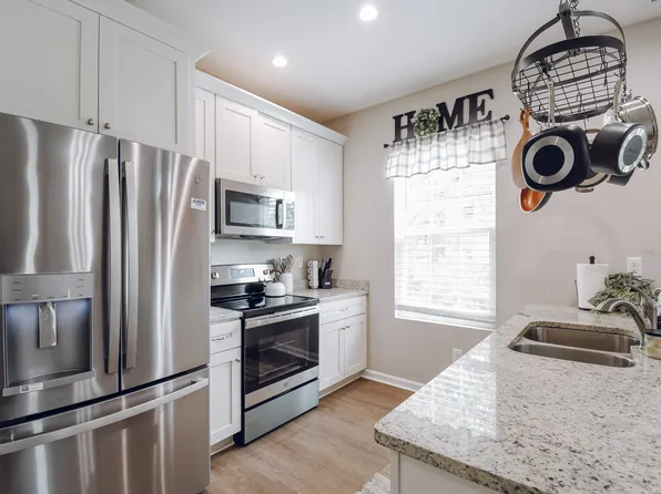 846 W 36th St, Norfolk, VA 23505