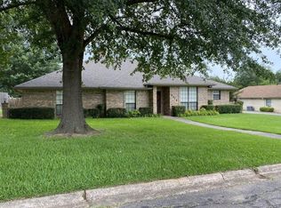 4115 Miranda Dr, Paris, TX 75462