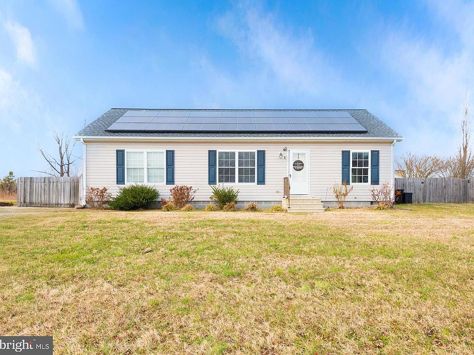 1st image of 1 Oakview Ct