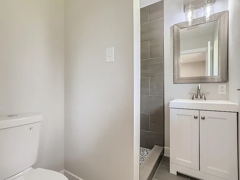 3064 S Winona Ct — Photo 14