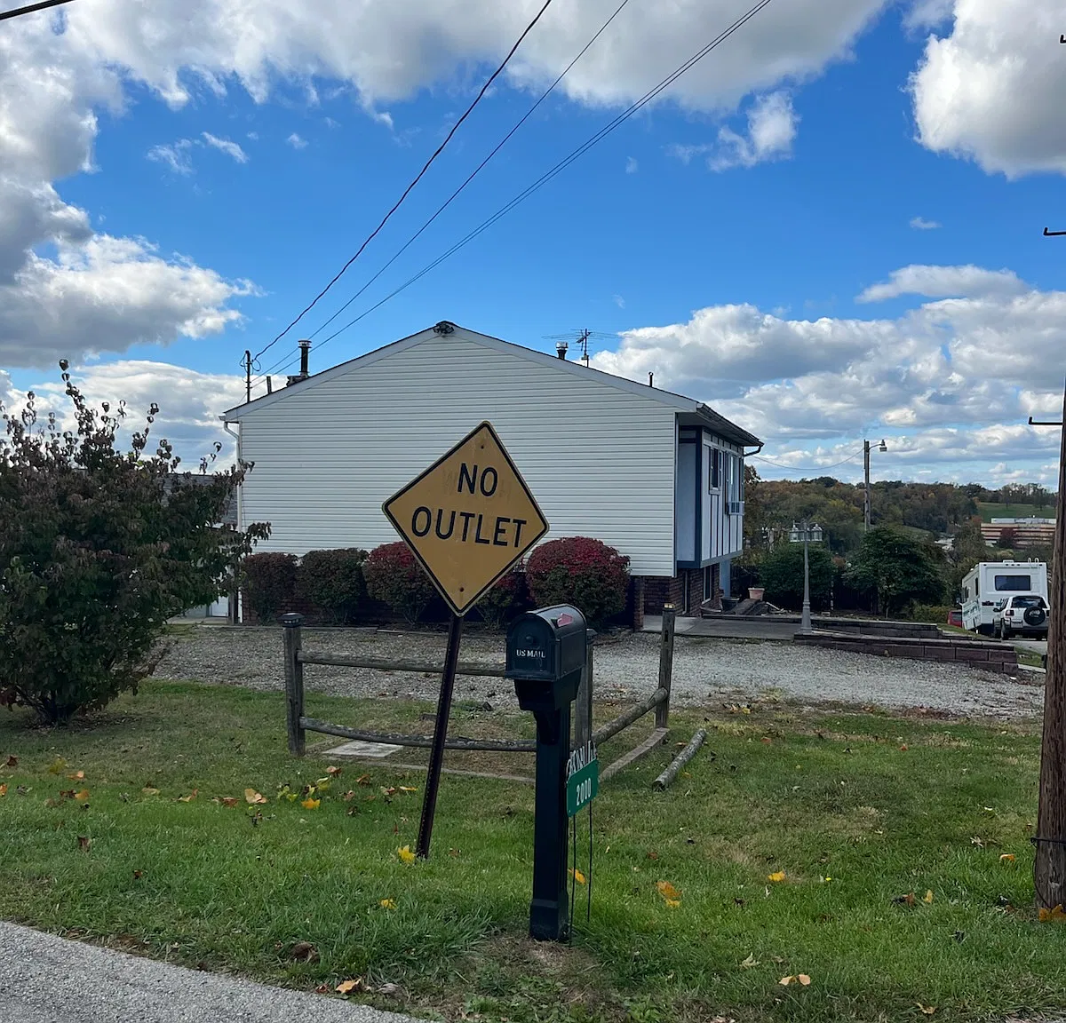 2000 Gay Ave — Photo 2