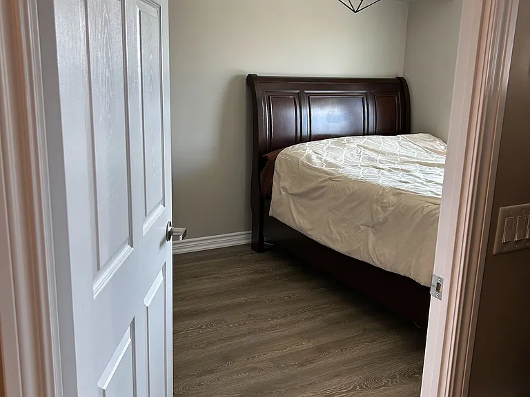 716 Main St E #512 — Photo 15
