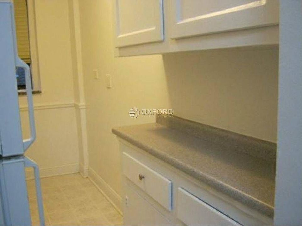 1st image of 9750 Queens Blvd #F03