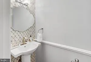 3434 Fort Lyon Dr — Photo 16