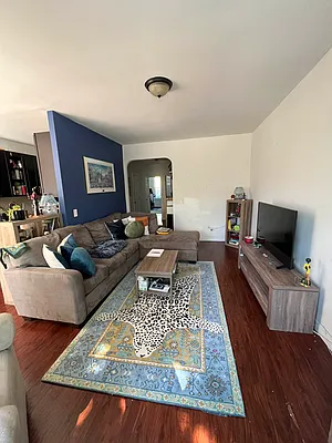 Rented by Spire Group | media 27